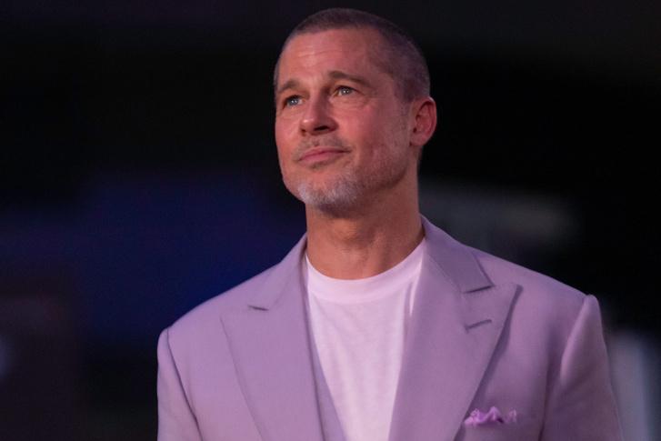 Brad Pitt egy különös feltétellel lenne hajlandó újra együttműködni Tom Cruise-zal. A színész azt nyilatkozta, hogy csak akkor venné fontolóra a közös munkát, ha a projekt valóban innovatív és izgalmas lenne, valamint ha a két sztár kreatív szabadságot ka