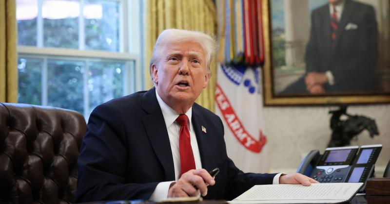 Új irányvonal a vámháborúban: az Európai Unió elfogadja Donald Trump ajánlatait.
