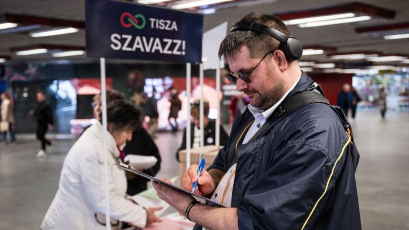 A Nézőpont Intézet legfrissebb adatai szerint a Tisza jelentős előnyre tett szert a Fidesz párttal szemben.