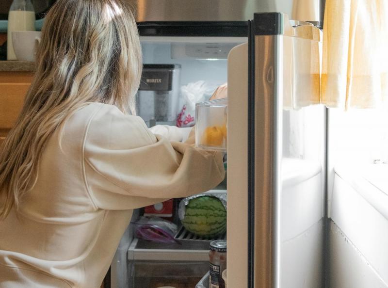 Egyetlen egyszerű lépéssel megakadályozhatod, hogy a hűtőd hamar tönkremenjen, de biztos vagyok benne, hogy te sem teszed meg ezt a lépést! | szmo.hu