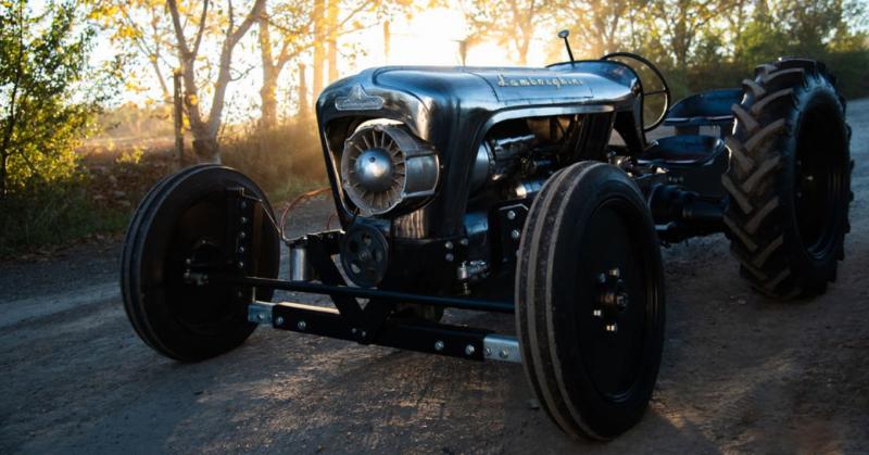 Fedezd fel ezt a lenyűgöző traktort, amely nem csupán egy közönséges gép! Elképzelheted, hogy milyen izgalmas lenne, ha a tiéd lenne? Ne habozz, a lehetőség most a kezedben van! +VIDEÓ