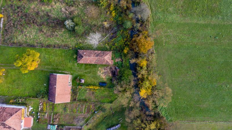 Elege lett a túlnépesedés problémájából, ezért egy újabb Pest vármegyei település a beköltözési díj bevezetését fontolgatja.