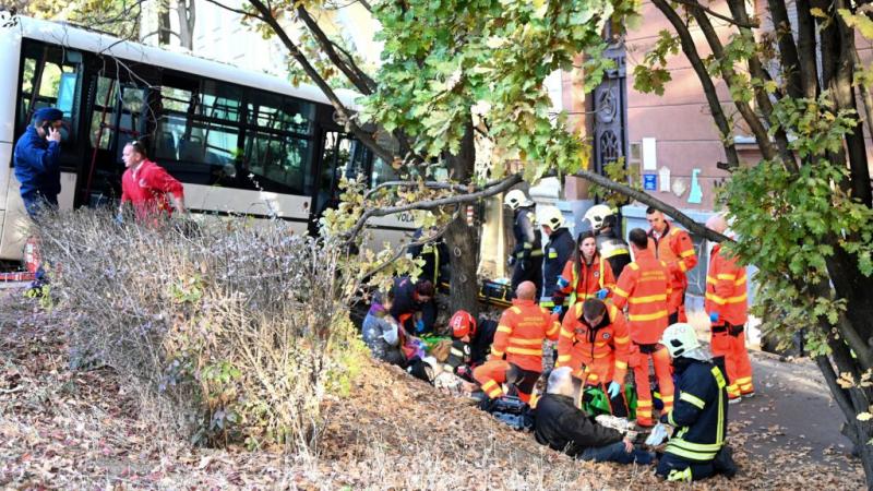 A rendőrség büntetőeljárást kezdeményezett a szolnoki gimnázium előtt bekövetkezett események kapcsán.