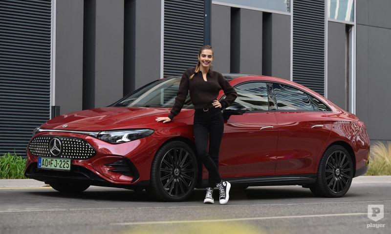 Fedezd fel, mi rejlik a 146 csillag titkos világa mögött! – Mercedes-Benz CLA 250+ EQ teszt

A Mercedes-Benz CLA 250+ EQ nem csupán egy autó; ez egy élmény, amely ötvözi a stílust, a teljesítményt és a modern technológiát. Vajon mit rejt a 146 csillag? Me