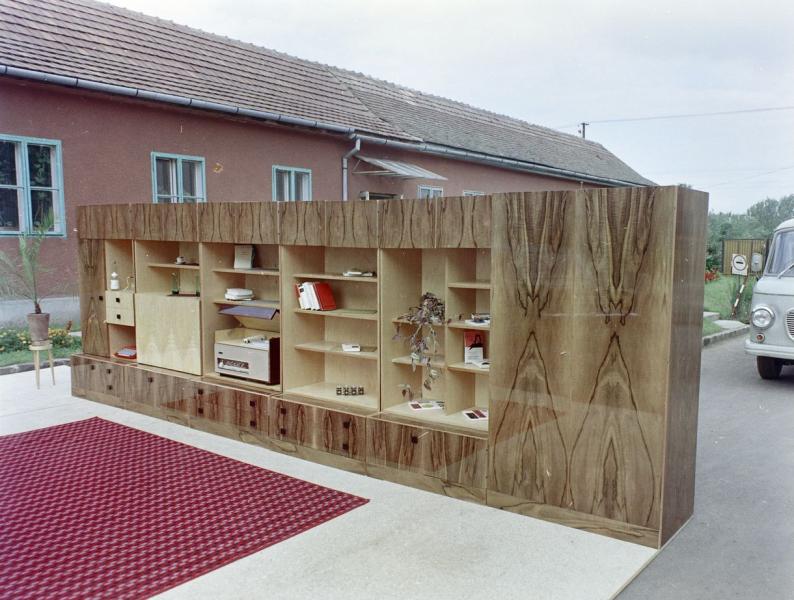 A nyomdászok után most a bútoripar is segítséget kér a közelgő csődhullám elkerülése érdekében.